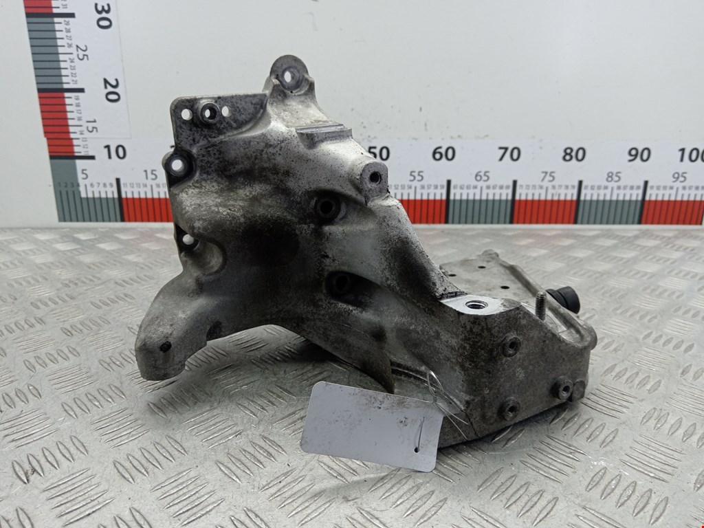 Кронштейн ТНВД OPEL Astra H/Family 2004-2015