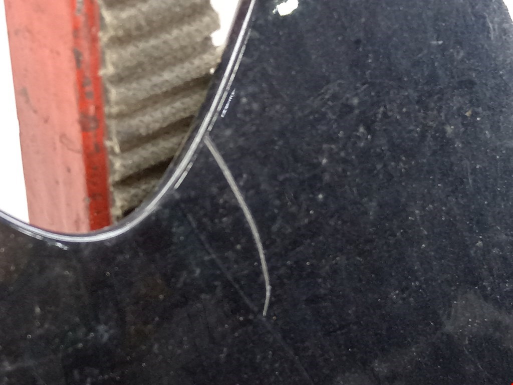 Крыло переднее правое VOLKSWAGEN Touran 2003-2010