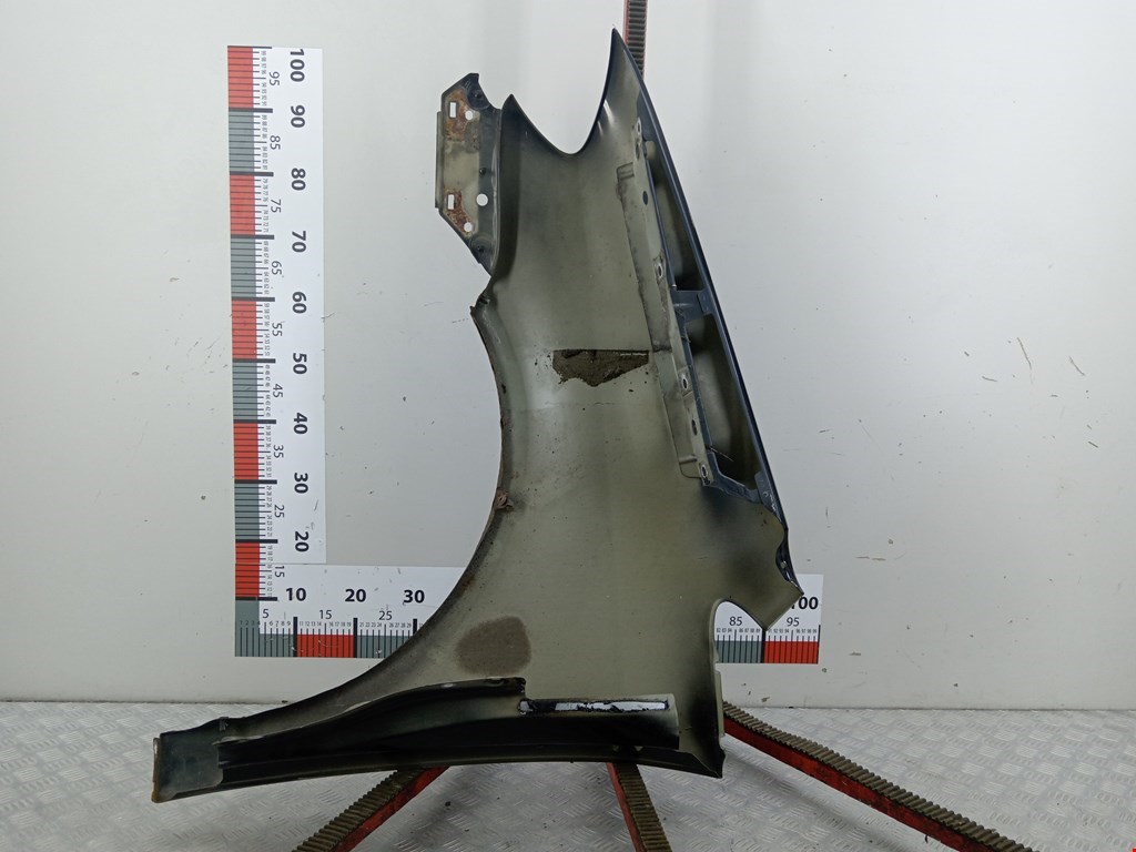 Крыло переднее правое VOLKSWAGEN Touran 2003-2010