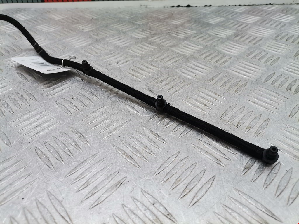 Трубка топливная MERCEDES-BENZ C-Class C-klasse W203 2000-2007