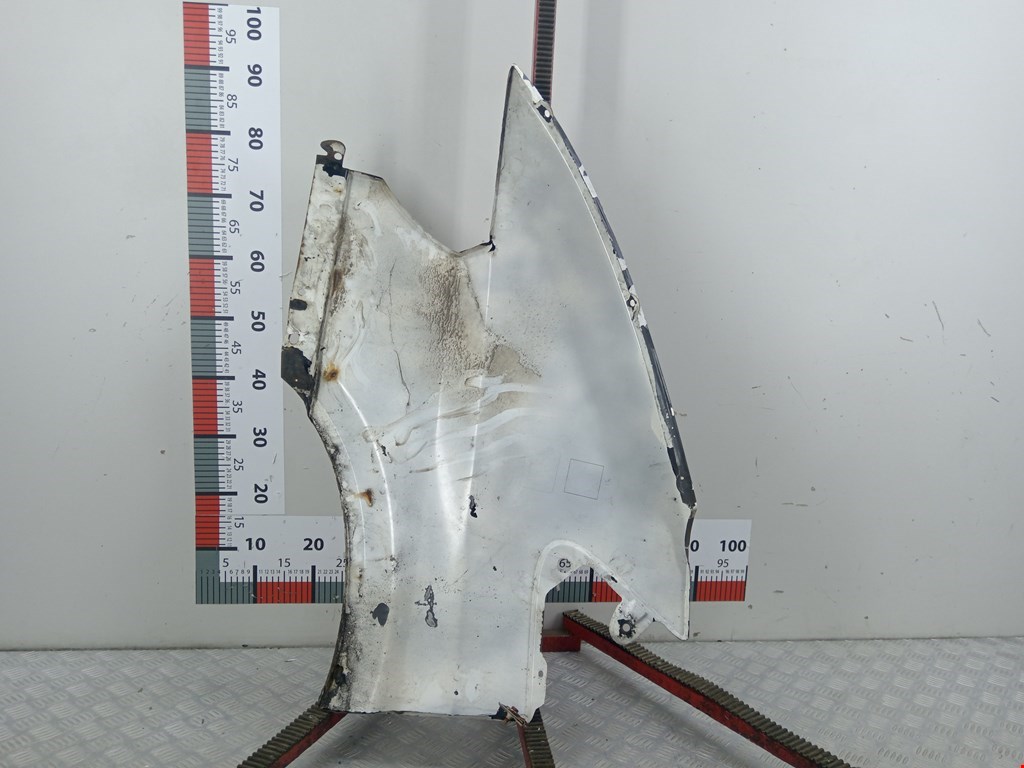 Крыло переднее правое FORD Transit 2000-2006