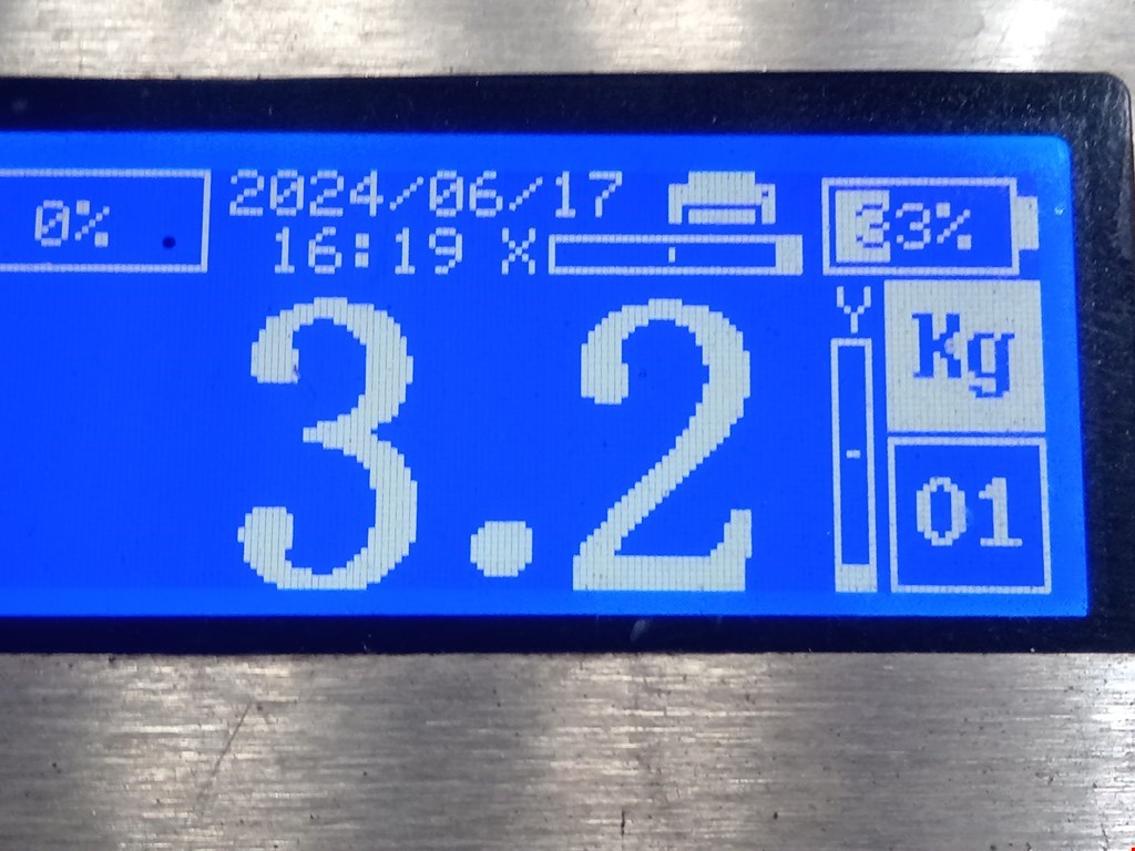 Крыло переднее правое RENAULT Master 2010-н.в.