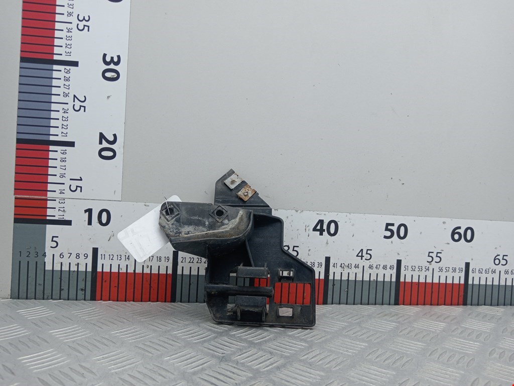 Кронштейн переднего бампера правый LAND ROVER Range Rover 2002-2012