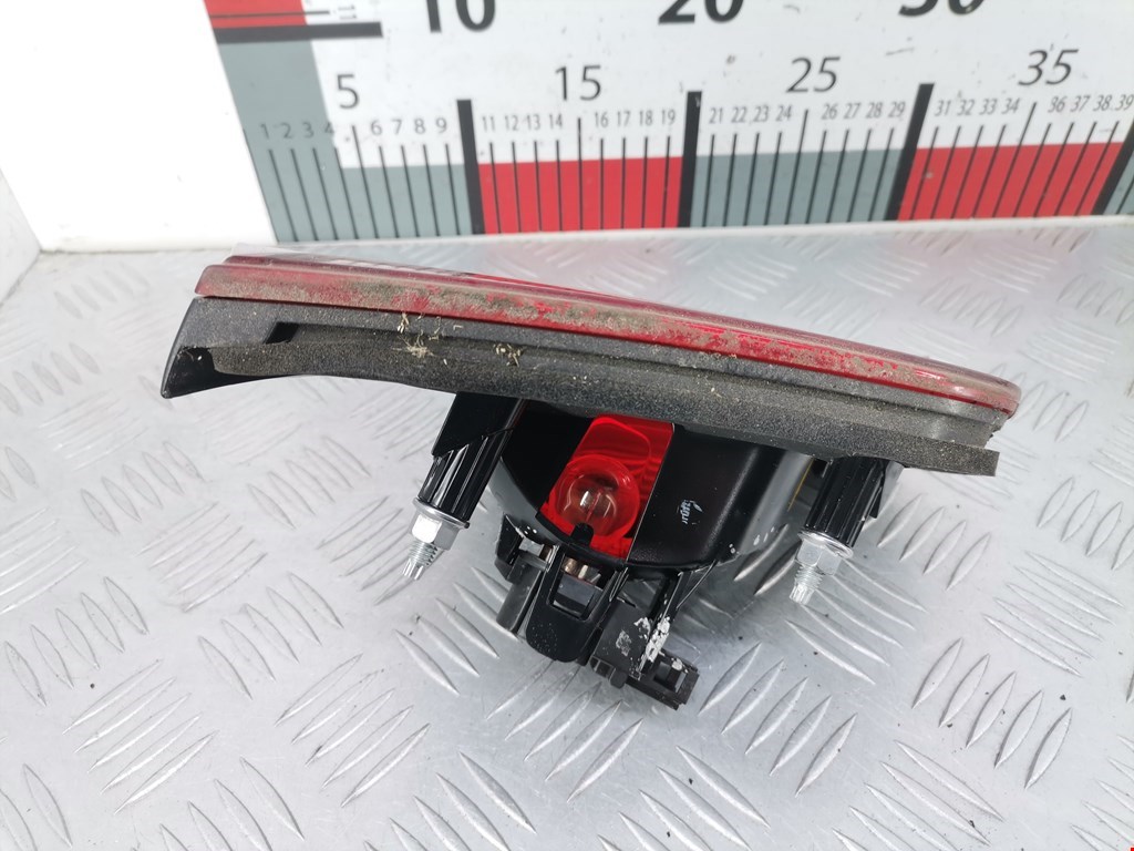 Фонарь задний внутренний правый VOLKSWAGEN Eos 2006-2015