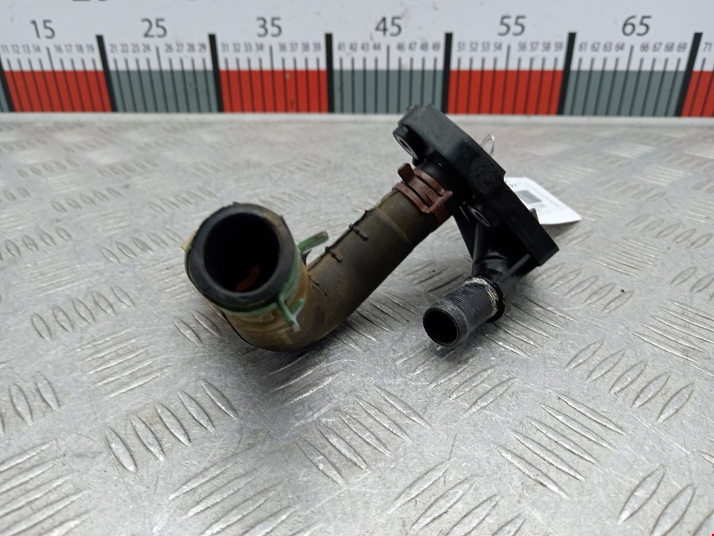 Тройник системы охлаждения RENAULT Logan 2005-2014