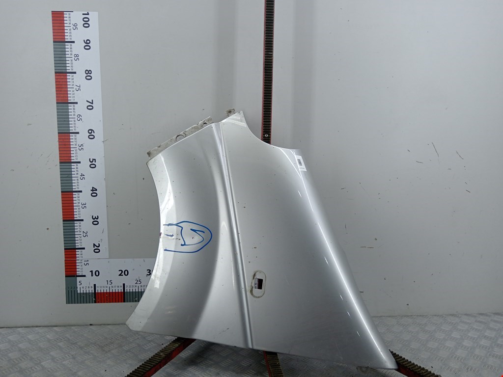 Крыло переднее левое OPEL Vivaro A 2001-2014