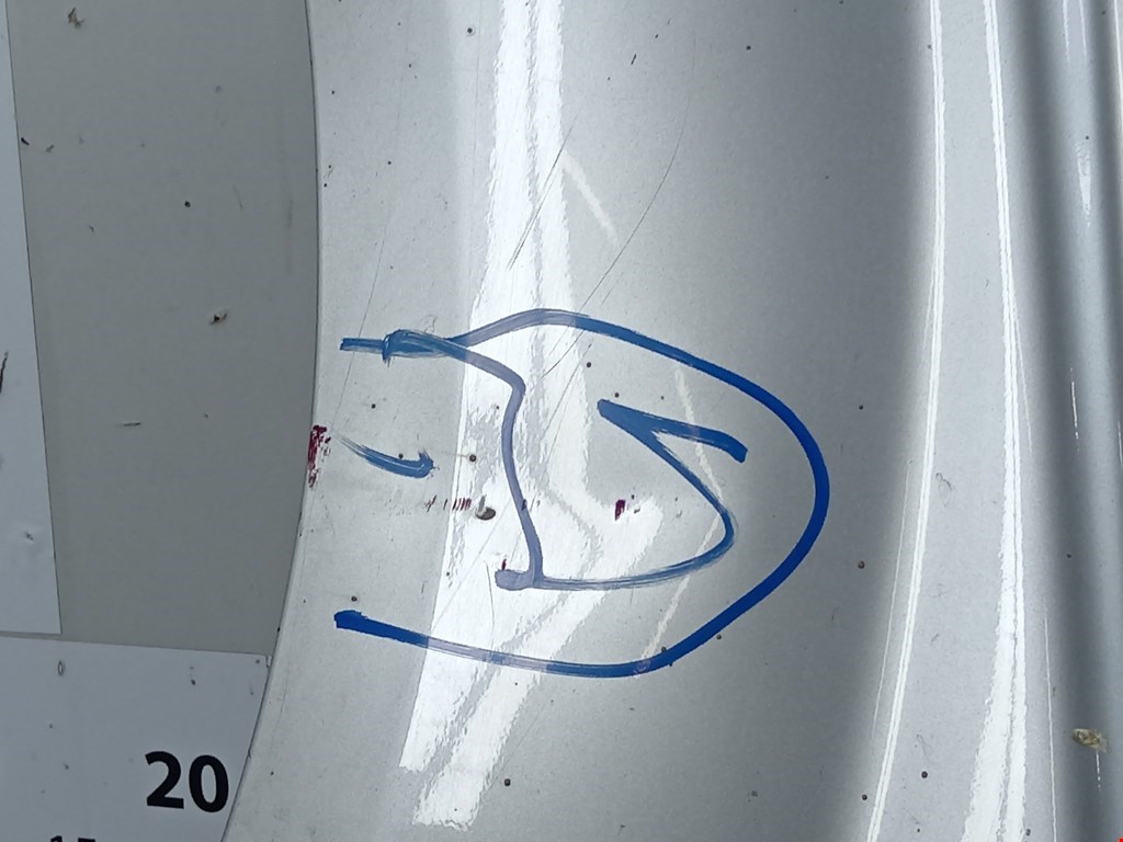 Крыло переднее левое OPEL Vivaro A 2001-2014