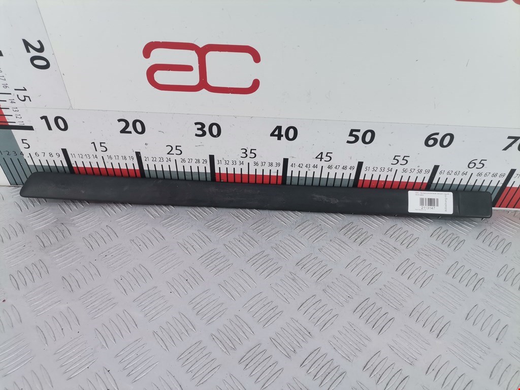 Накладка декоративная (молдинг) двери задней левой Ford Focus 2 (2004-2011)