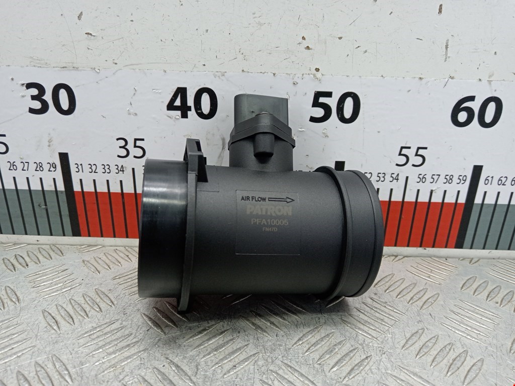 Расходомер воздуха (массметр, датчик ДМРВ) AUDI A4 B5 1995-2001