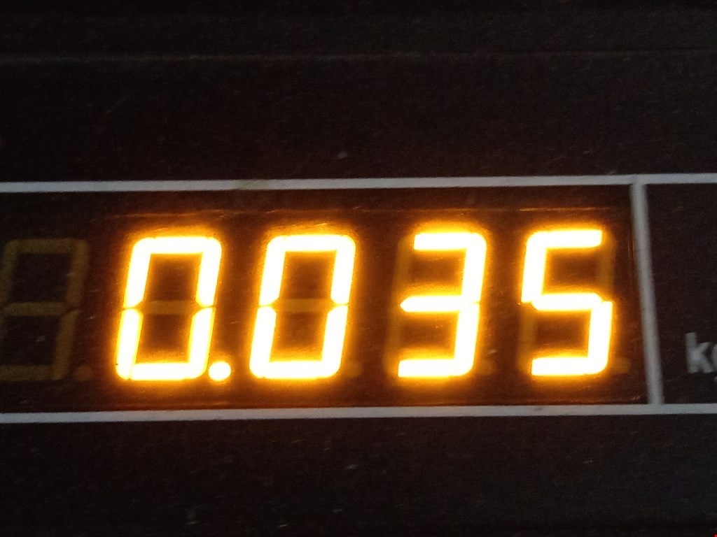 Кнопка стеклоподъемника HYUNDAI i40 2011-2019