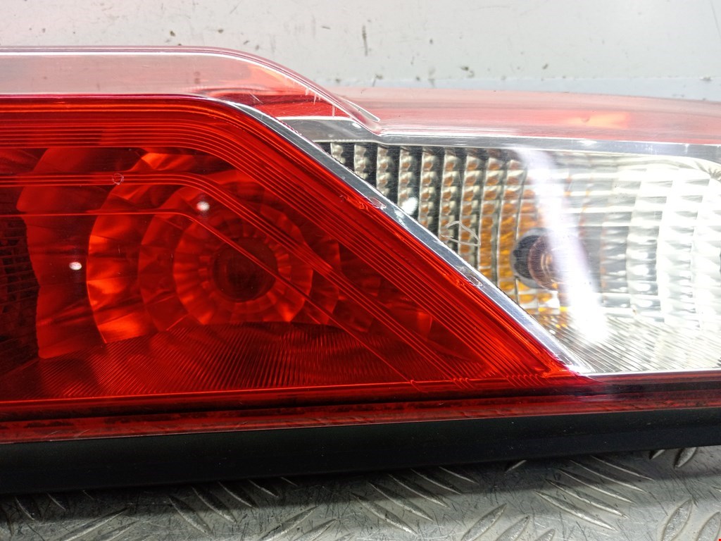 Фонарь задний левый RENAULT Master 2010-н.в.