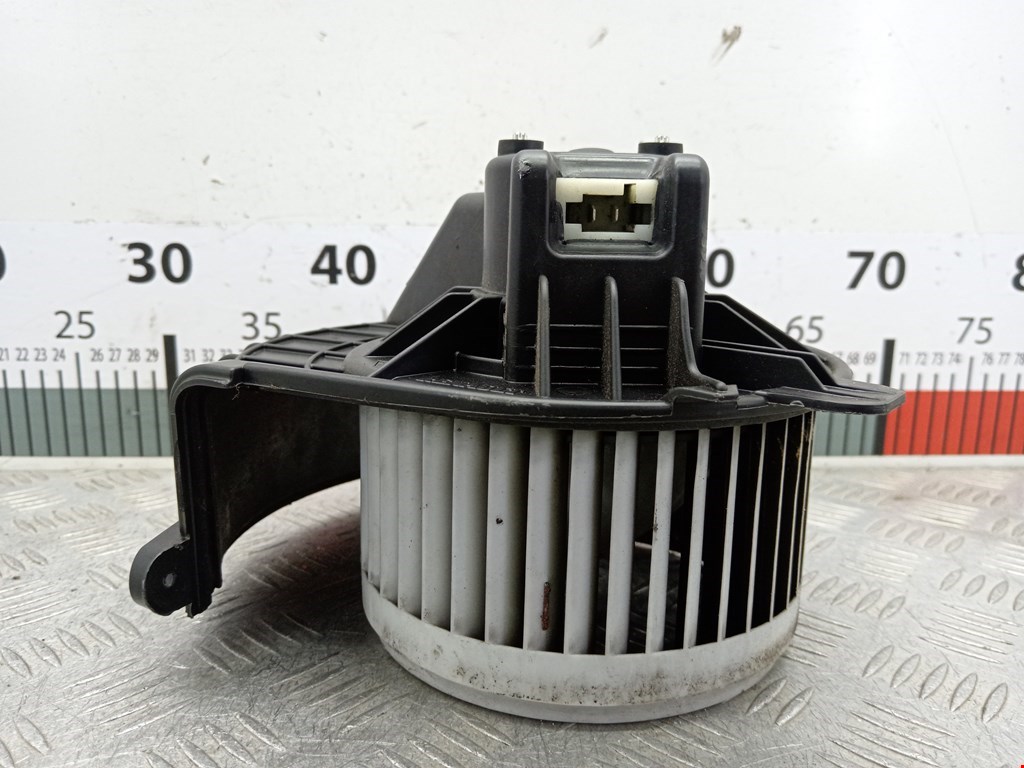 Моторчик (мотор) отопителя салона RENAULT Master 2010-н.в.