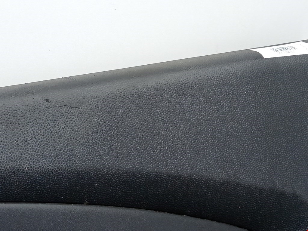 Обшивка двери передняя правая HYUNDAI ix35 2010-2015