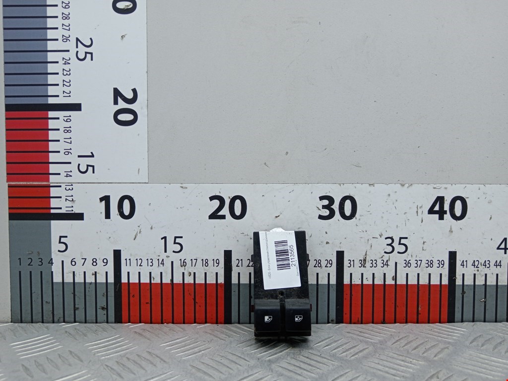 Блок управления стеклоподъемниками OPEL Astra J 2009-2017