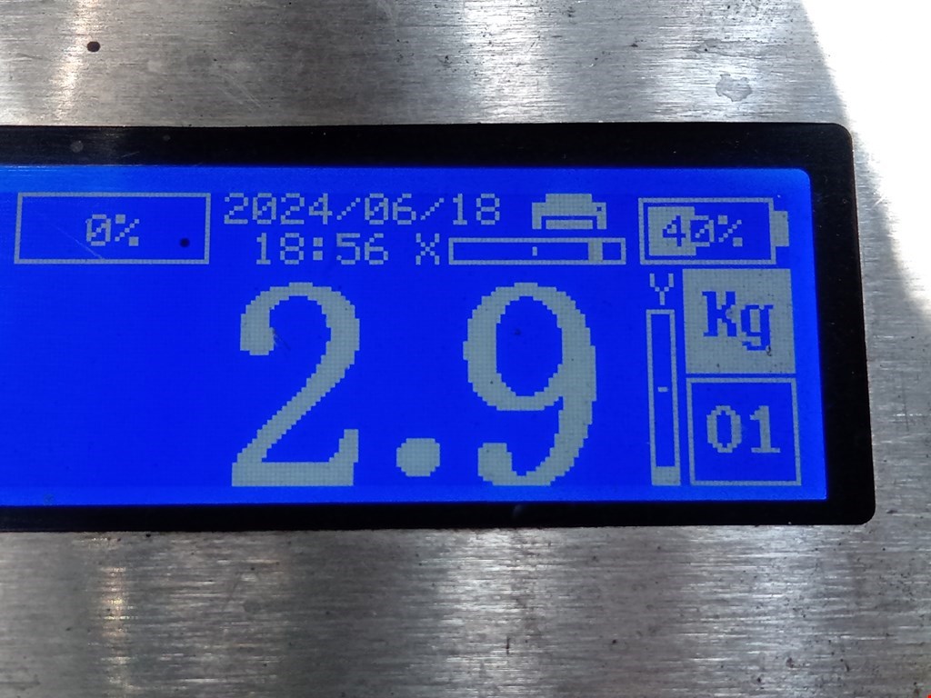 Обшивка двери передняя правая OPEL Astra J 2009-2017