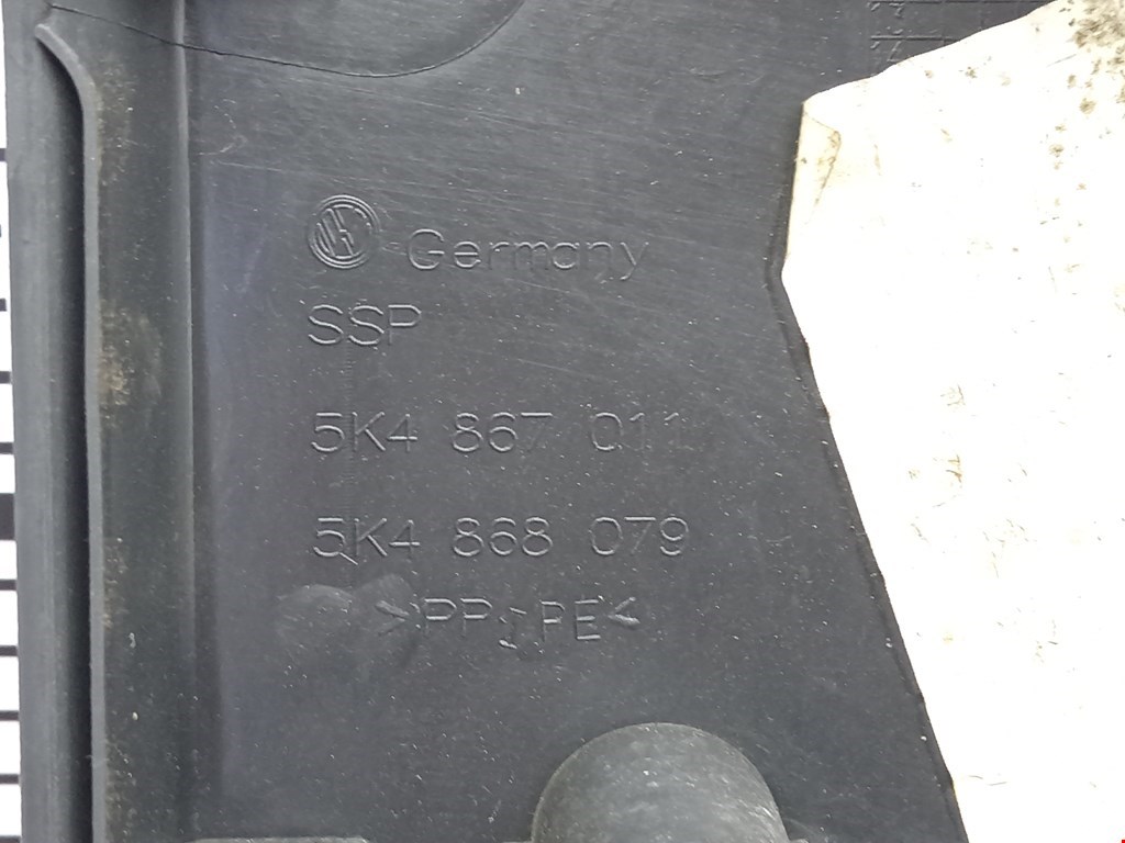 Обшивка двери передняя левая VOLKSWAGEN Golf VI 2009-2012