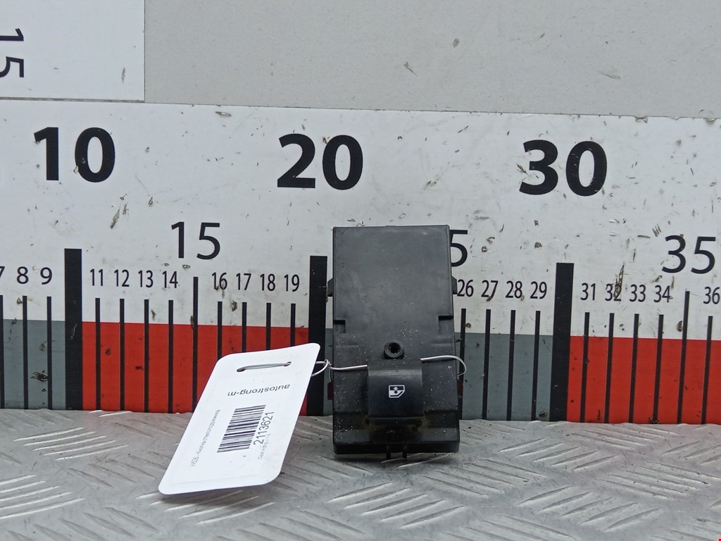 Кнопка стеклоподъемника OPEL Astra J 2009-2017