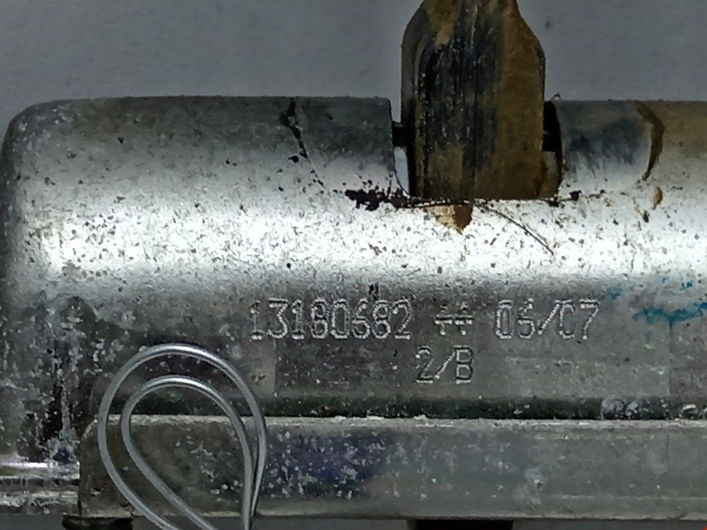 Ограничитель открывания двери OPEL Corsa D 2006-2014