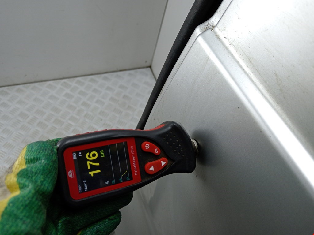 Бампер задний OPEL Vivaro A 2001-2014