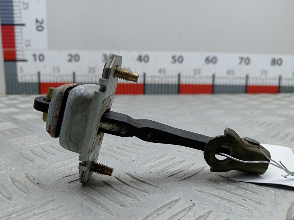 Ограничитель открывания двери SUBARU Legacy 1998-2004