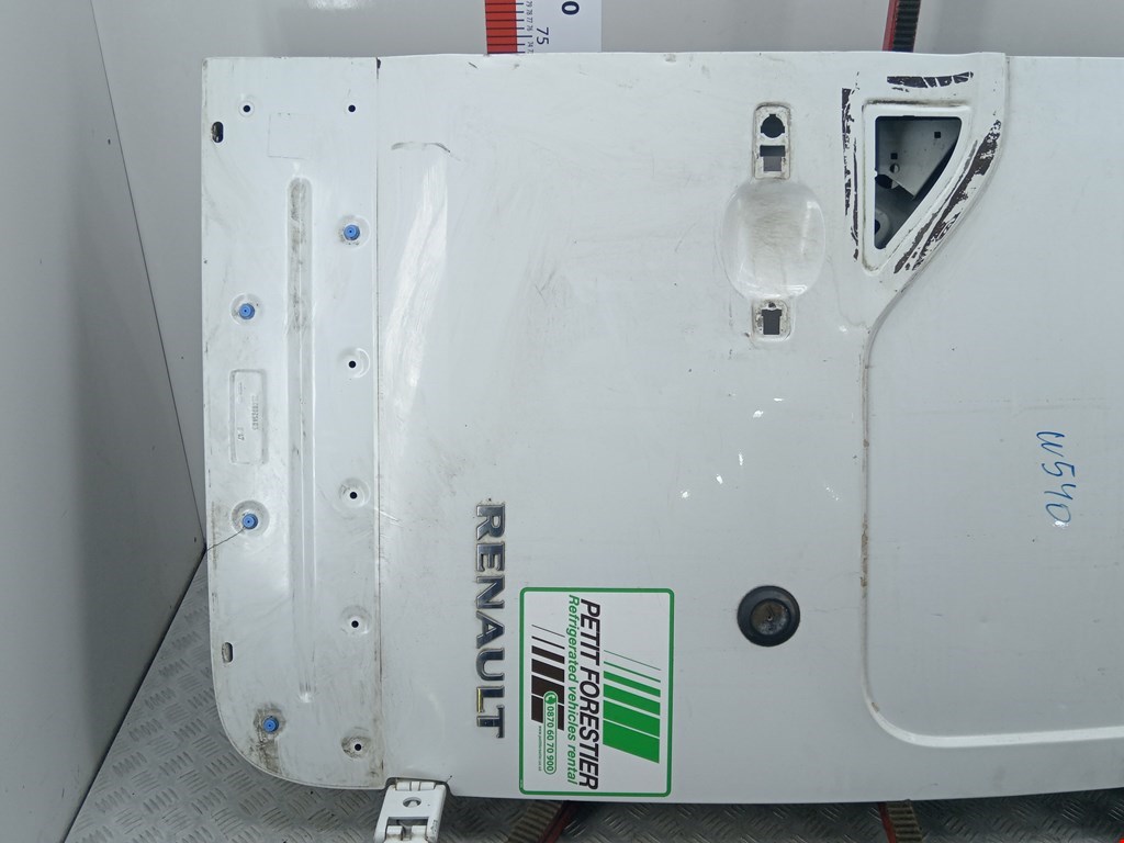 Бампер задний RENAULT Master 2010-н.в.