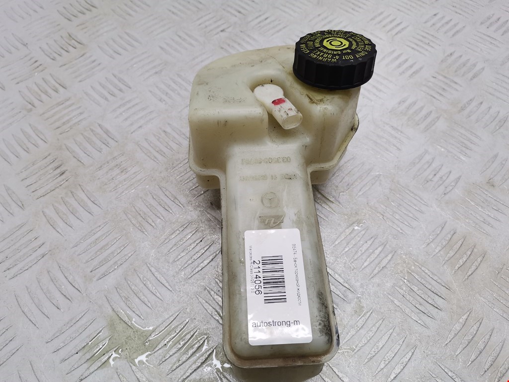 Бачок тормозной жидкости Mercedes R-Class (W251) (2005-2017)