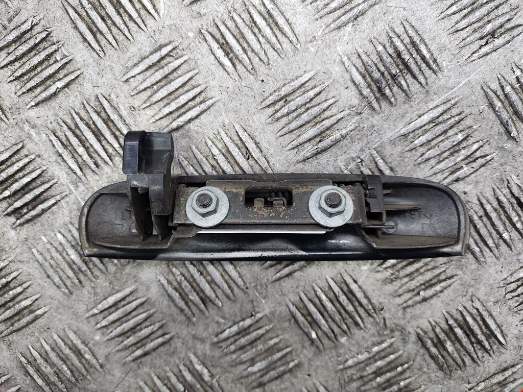 Ручка двери задней наружная левая MITSUBISHI Colt Z3 2003-2012