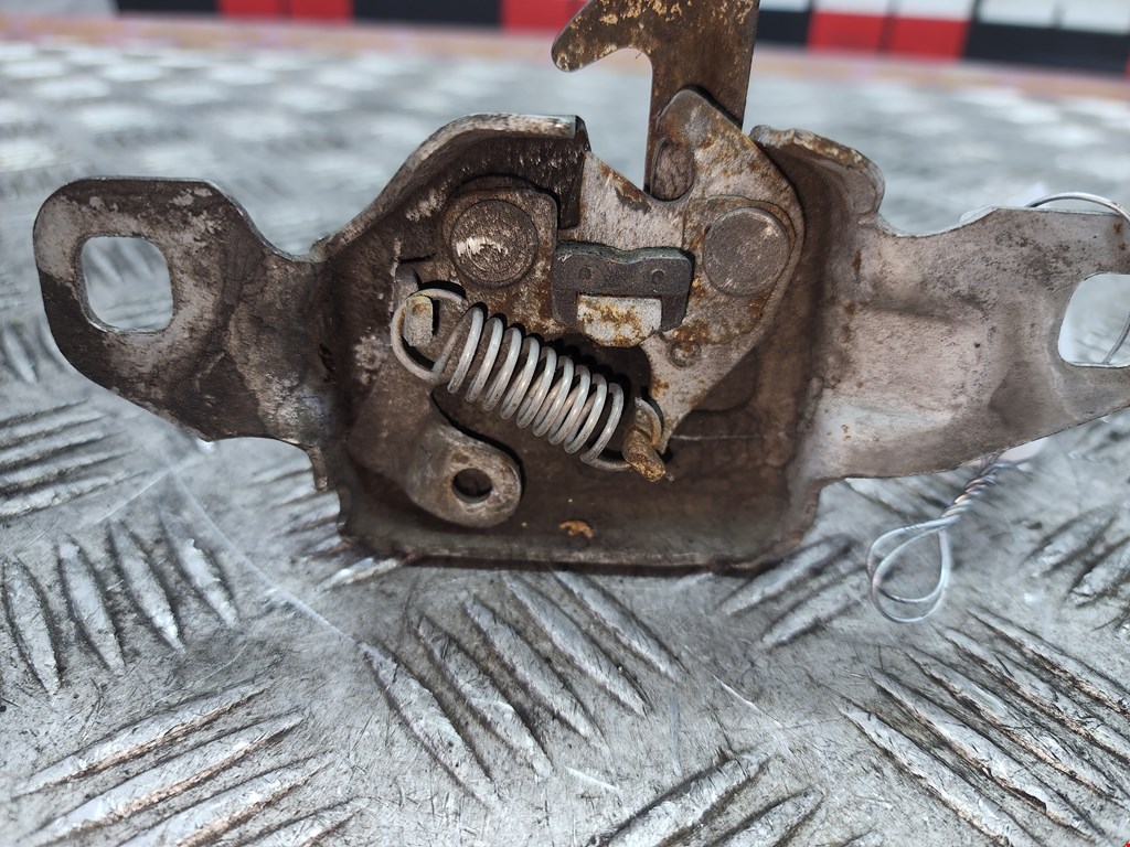 Замок капота RENAULT Scenic I 1996-2003