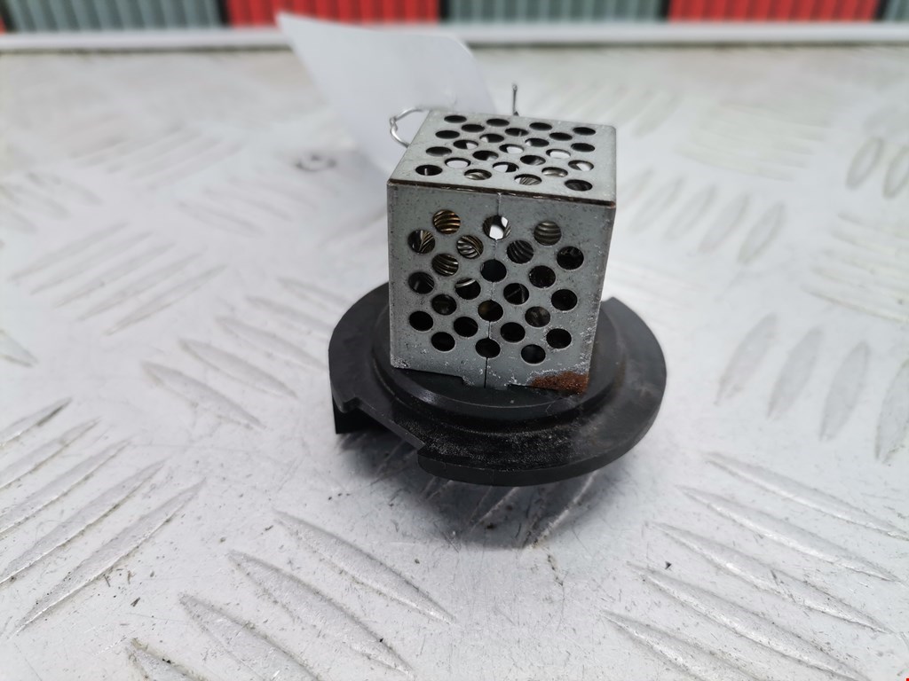 Резистор отопителя (сопротивление печки) SMART Fortwo/City W453 2014-н.в.