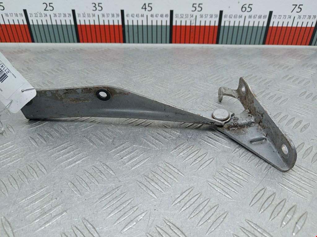 Петля капота правая Subaru Forester 2 (SG) (2002-2008)