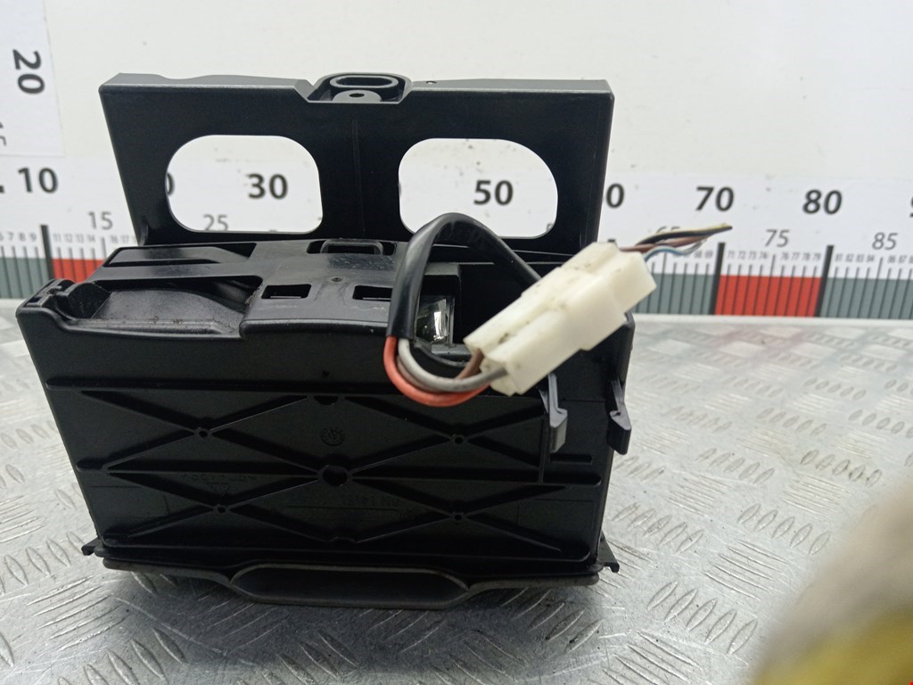 Подстаканник MERCEDES-BENZ Sprinter 906 2006-2018