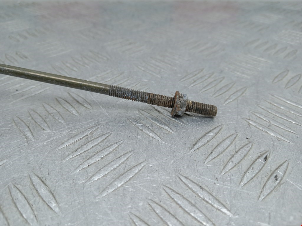 Крепление АКБ (корпус/подставка) SUBARU Forester II 2002-2008