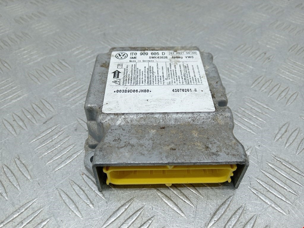 Блок управления AIR BAG VOLKSWAGEN Touran 2003-2010