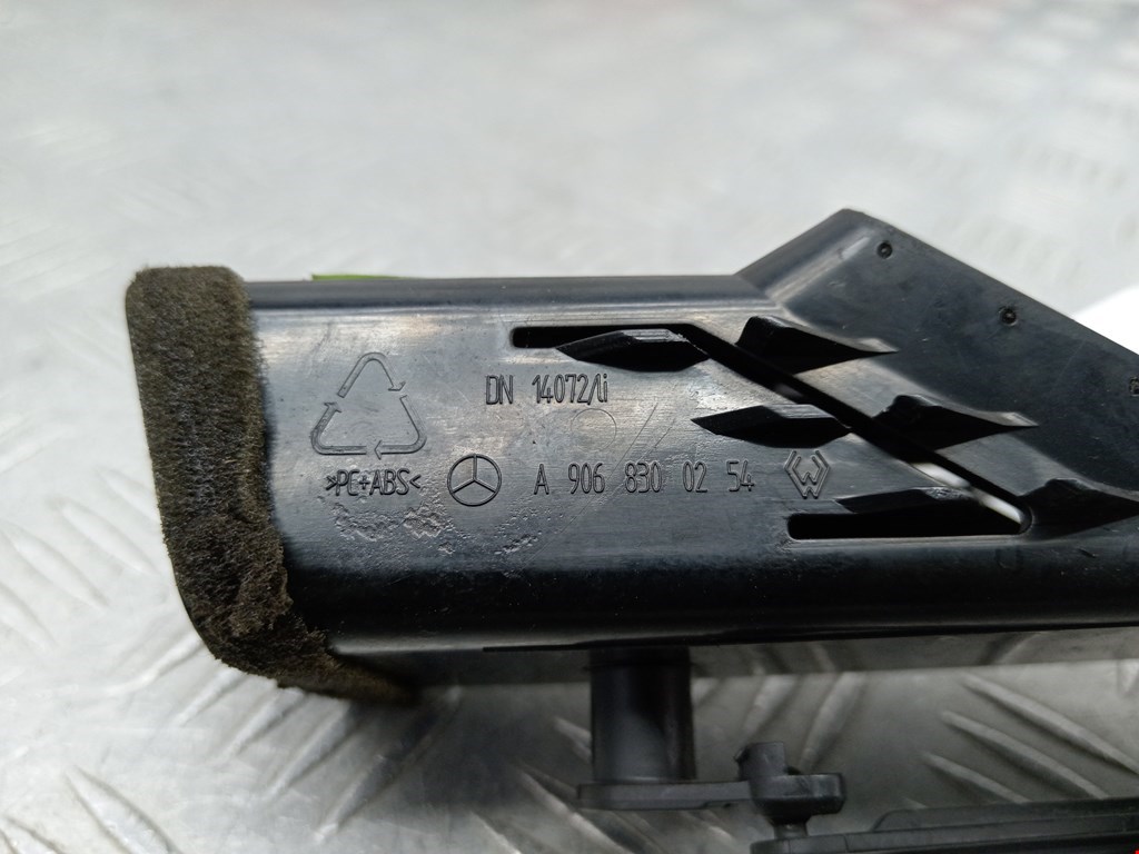 Дефлектор воздушный MERCEDES-BENZ Sprinter 906 2006-2018