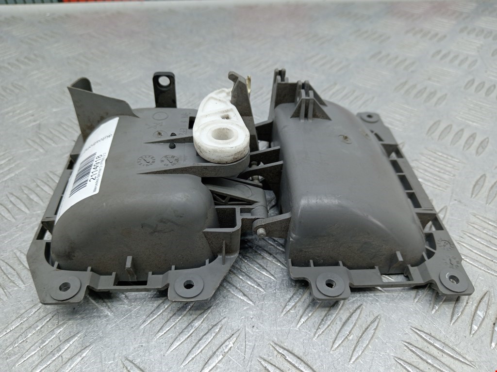 Ручка дверная задняя внутренняя правая MERCEDES-BENZ Sprinter 906 2006-2018