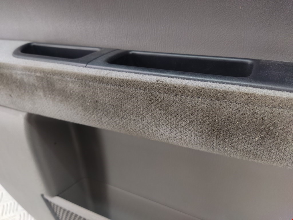 Обшивка двери передняя левая SUBARU Forester II 2002-2008