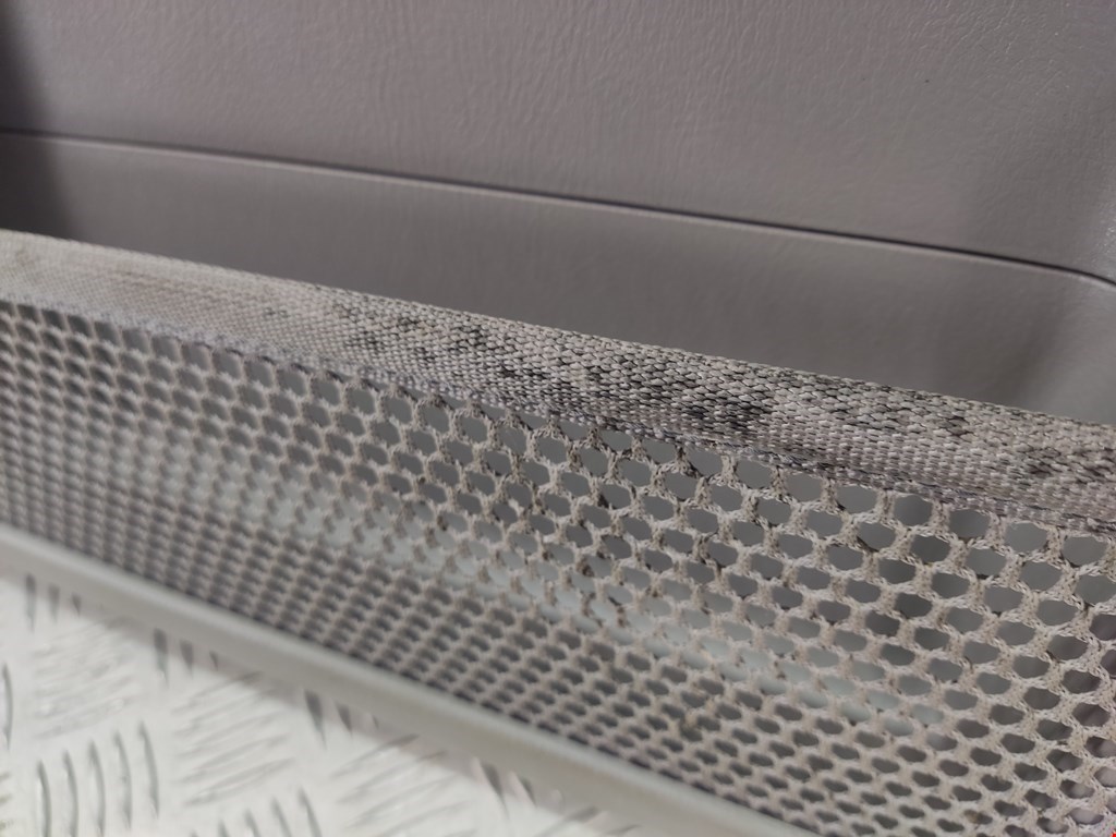 Обшивка двери передняя левая SUBARU Forester II 2002-2008