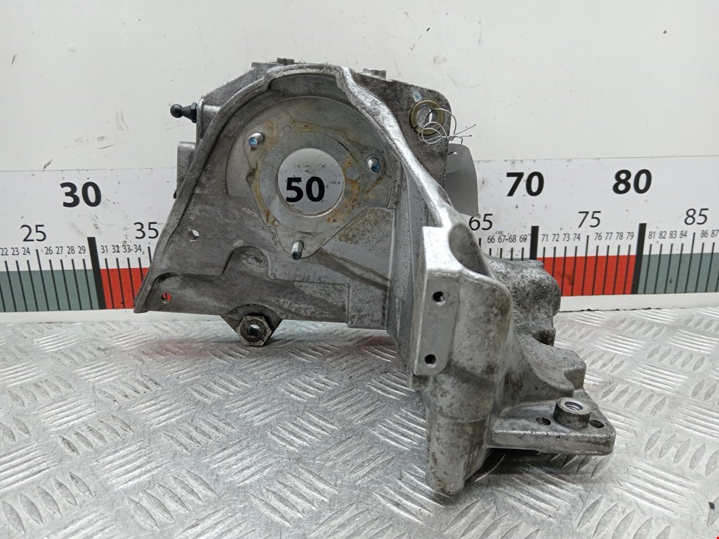 Кронштейн ТНВД OPEL Zafira B 2005-2012