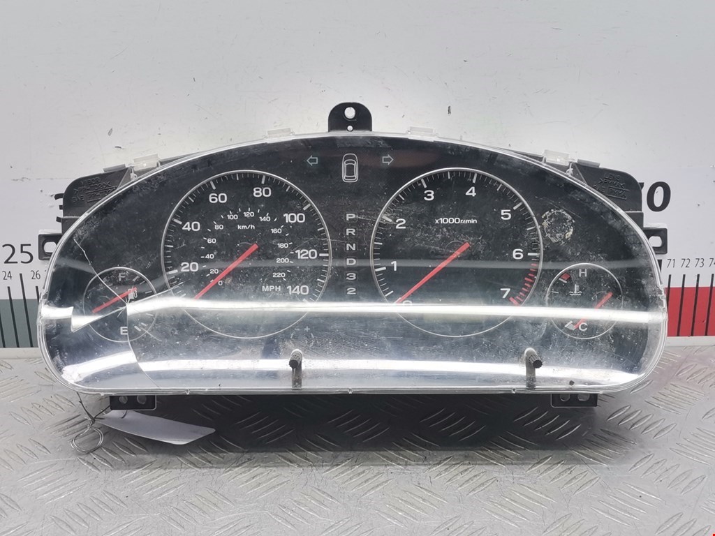 Панель приборная (щиток приборов) Subaru Legacy 3 (BE/BH) (1998-2004)