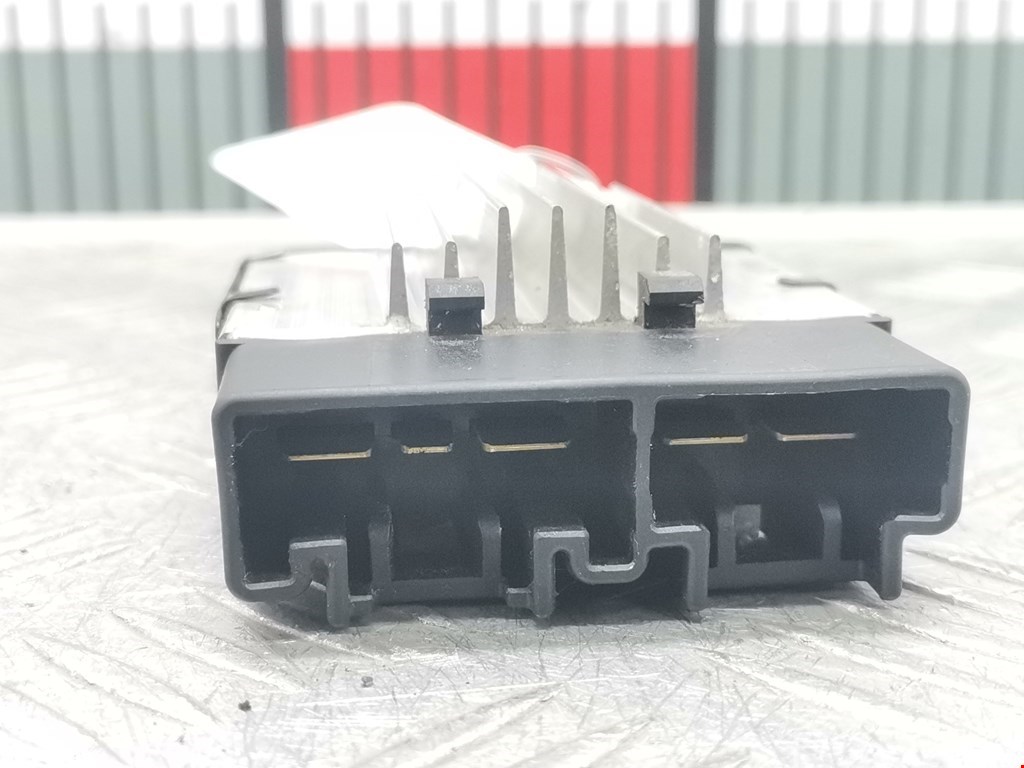 Резистор отопителя (сопротивление печки) SUBARU Legacy 1998-2004