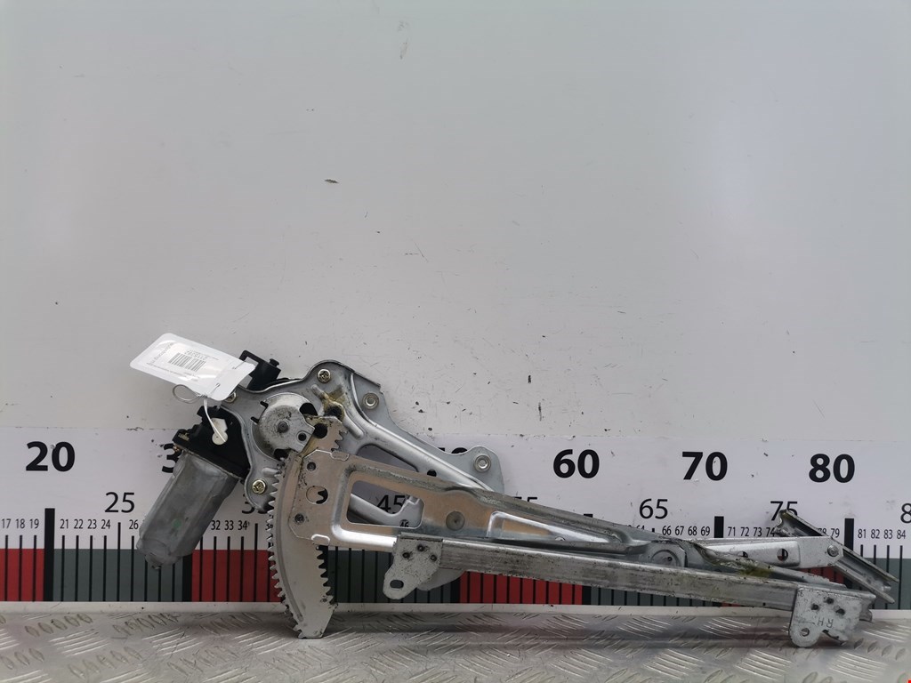 Стеклоподъемник задний правый SUBARU Legacy 1998-2004