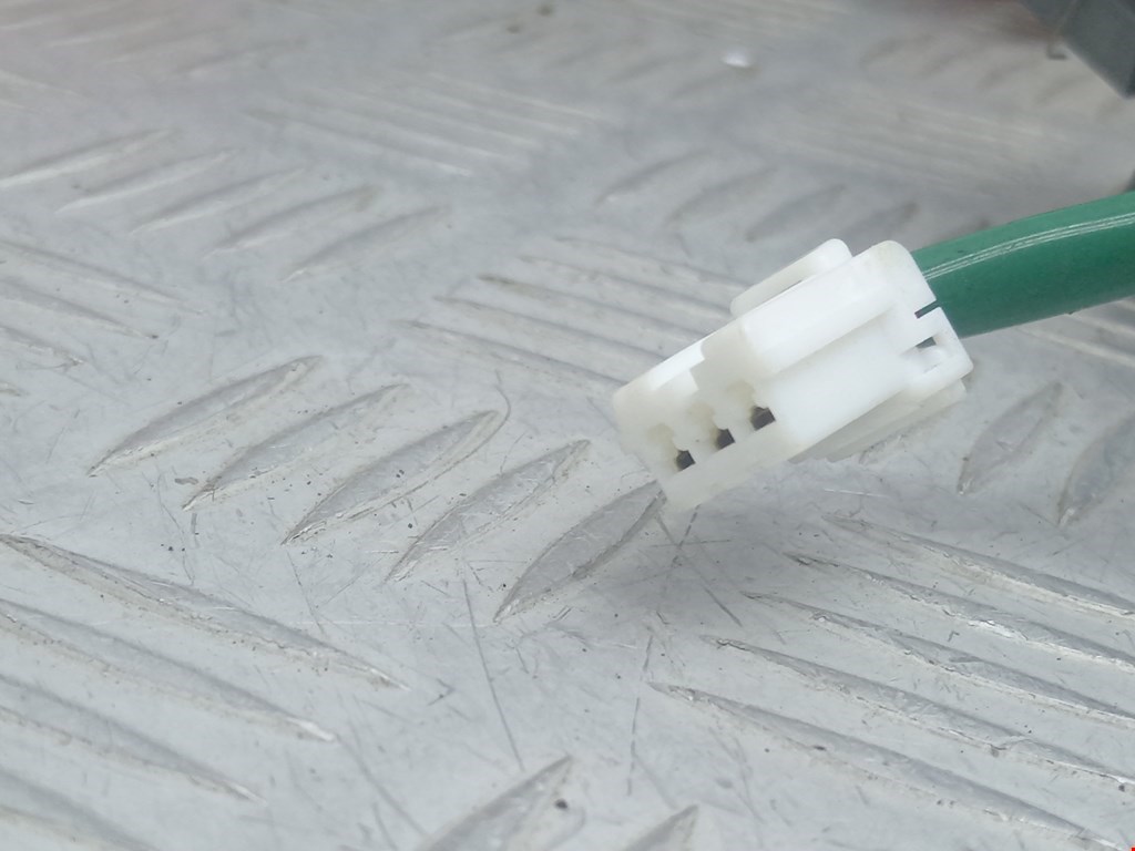 Ручка двери багажника наружная MAZDA 626 GE 1992-1997