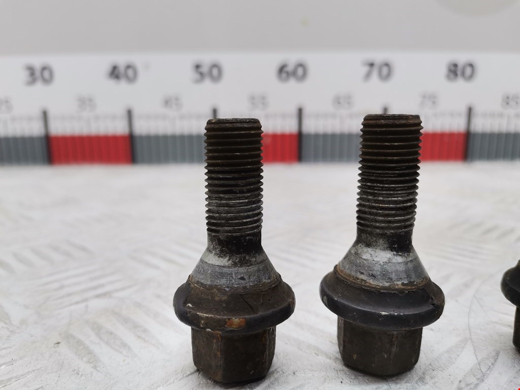 Болты VOLKSWAGEN Transporter T5 2003-2015