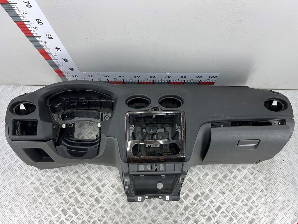 Торпедо FORD Focus II 2005-2011