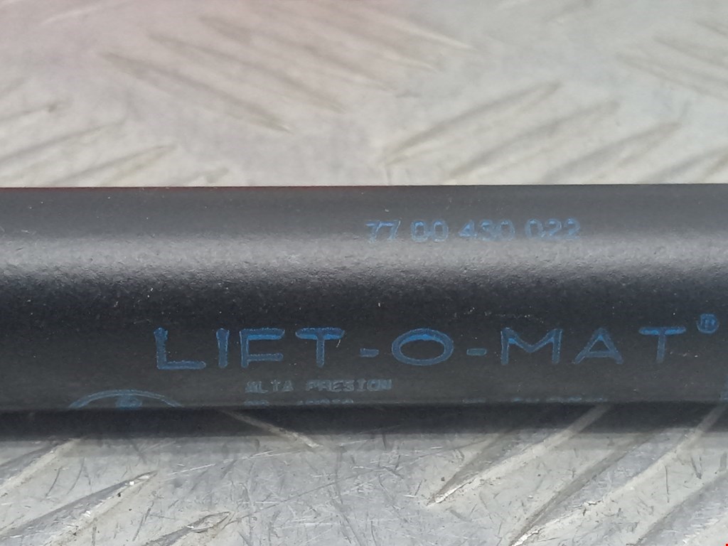 Амортизатор крышки (двери) багажника RENAULT Scenic I 1996-2003