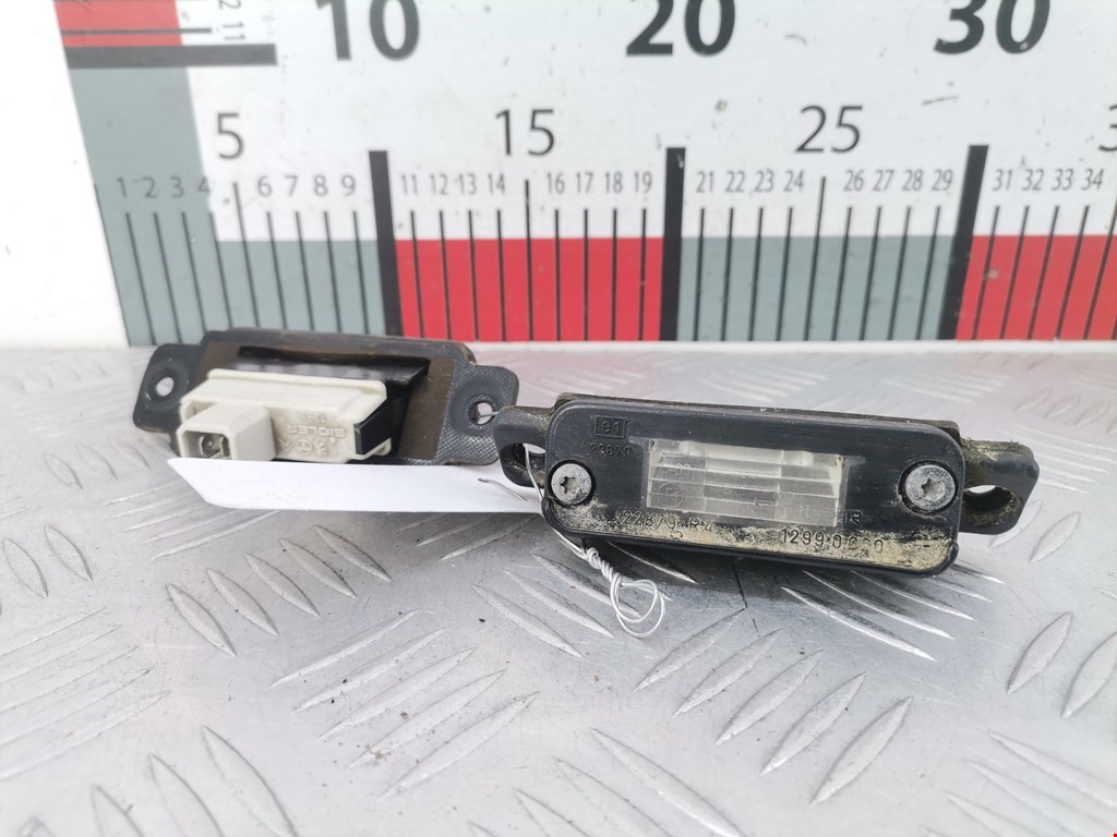 Фонарь подсветки номера PEUGEOT Expert I 1995-2007