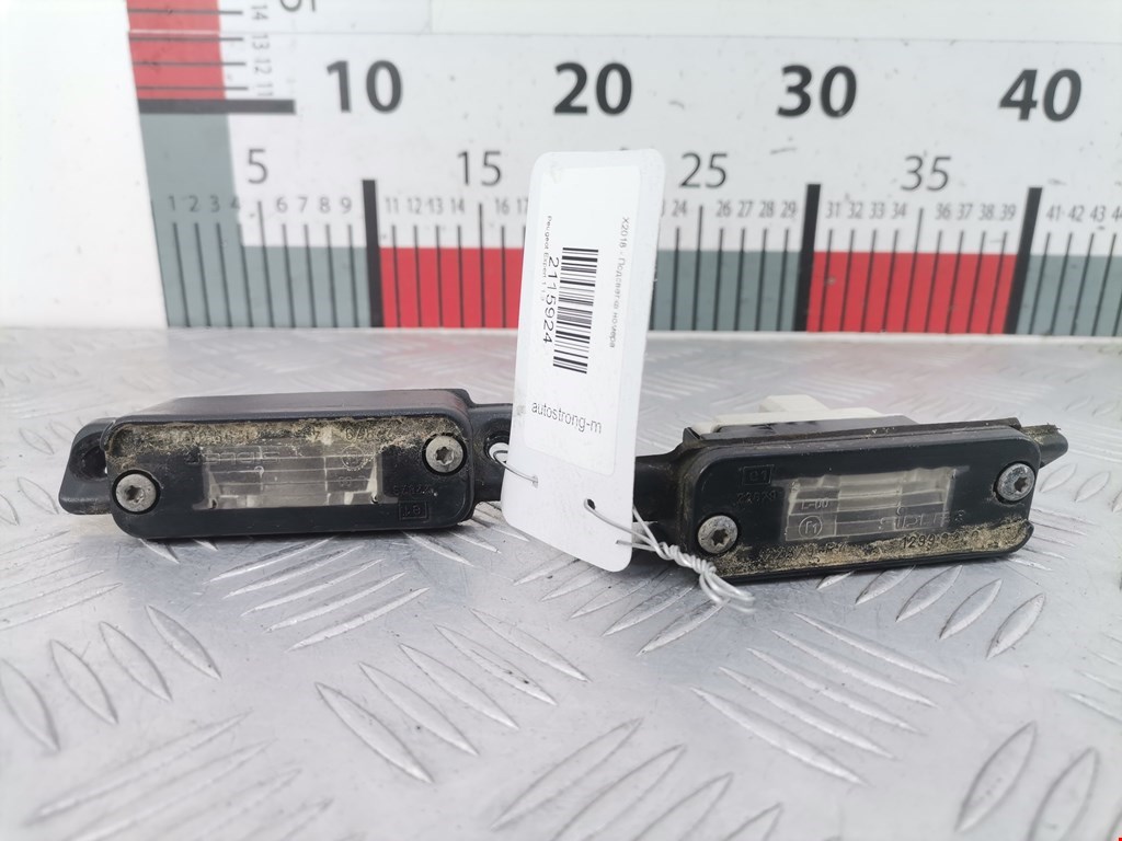 Фонарь подсветки номера PEUGEOT Expert I 1995-2007