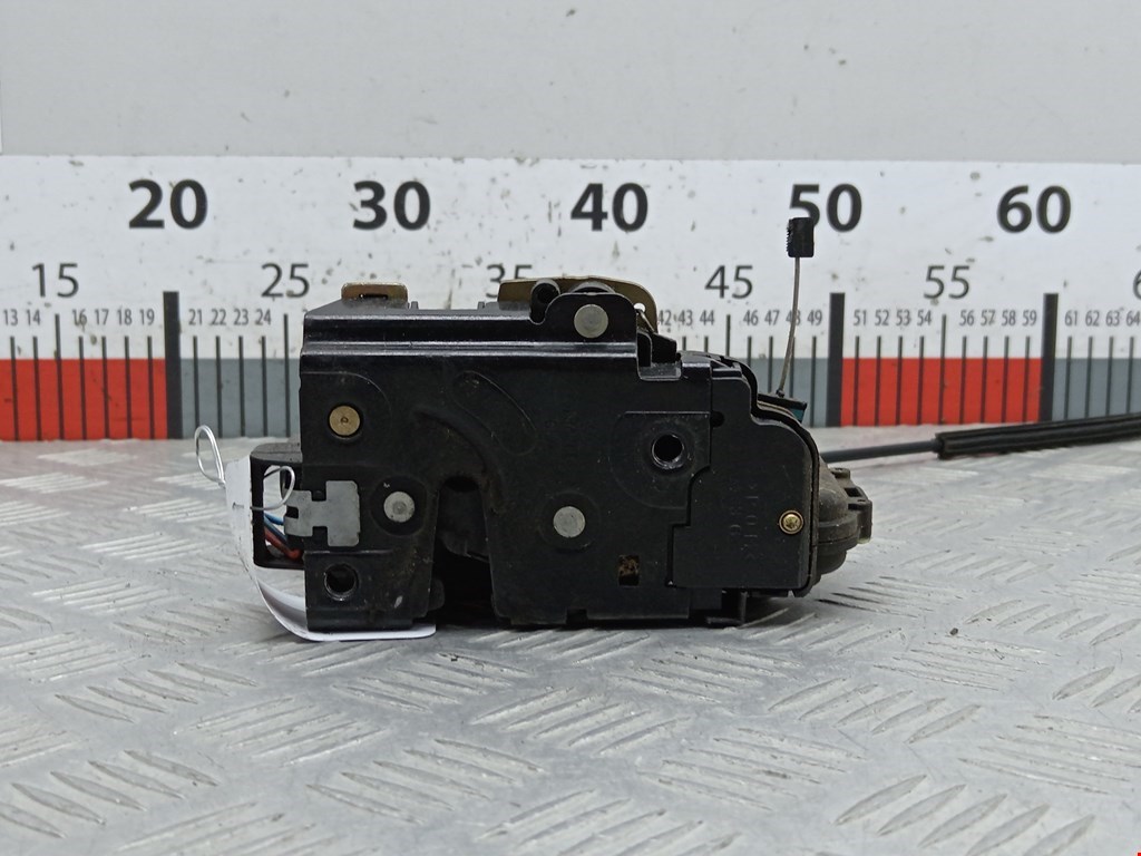 Замок двери передней левой SKODA Octavia A4 1U- 1997-2010