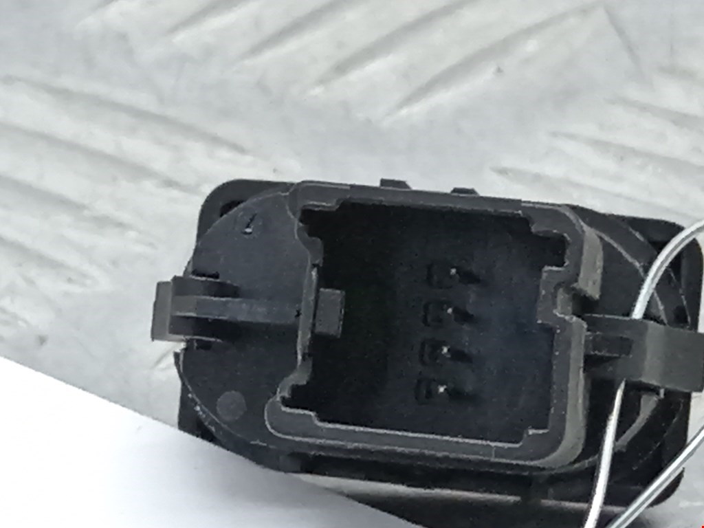 Кнопка стеклоподъемника FORD C-MAX 2003-2010