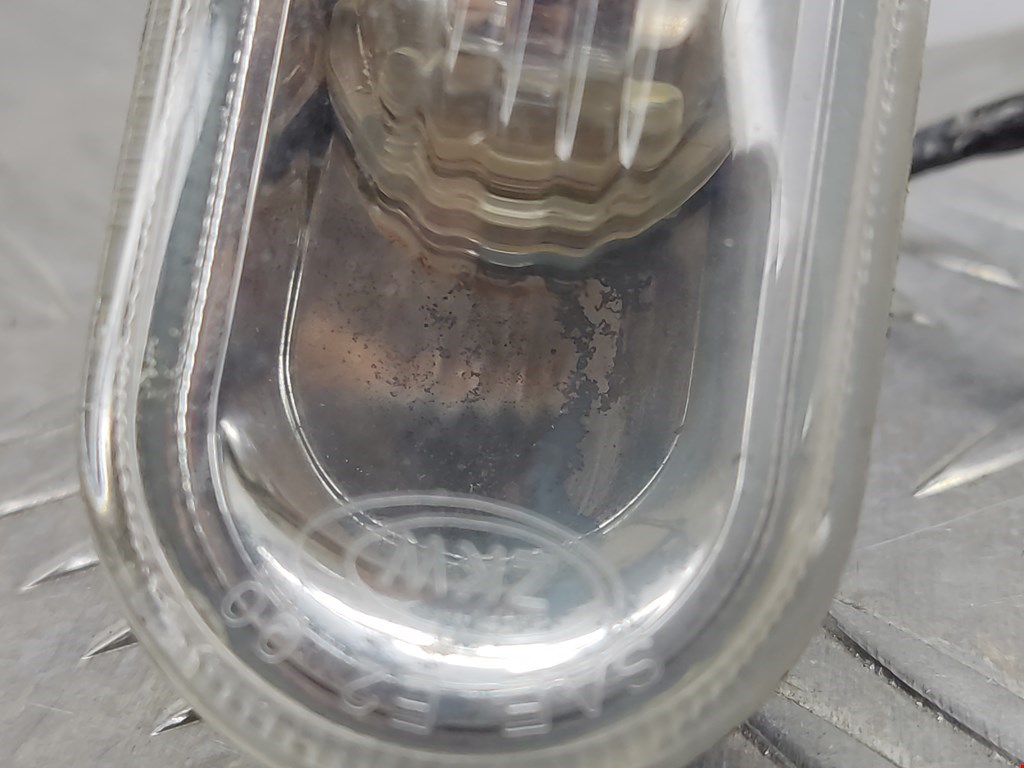 Повторитель на крыло VOLKSWAGEN Bora 1998-2005